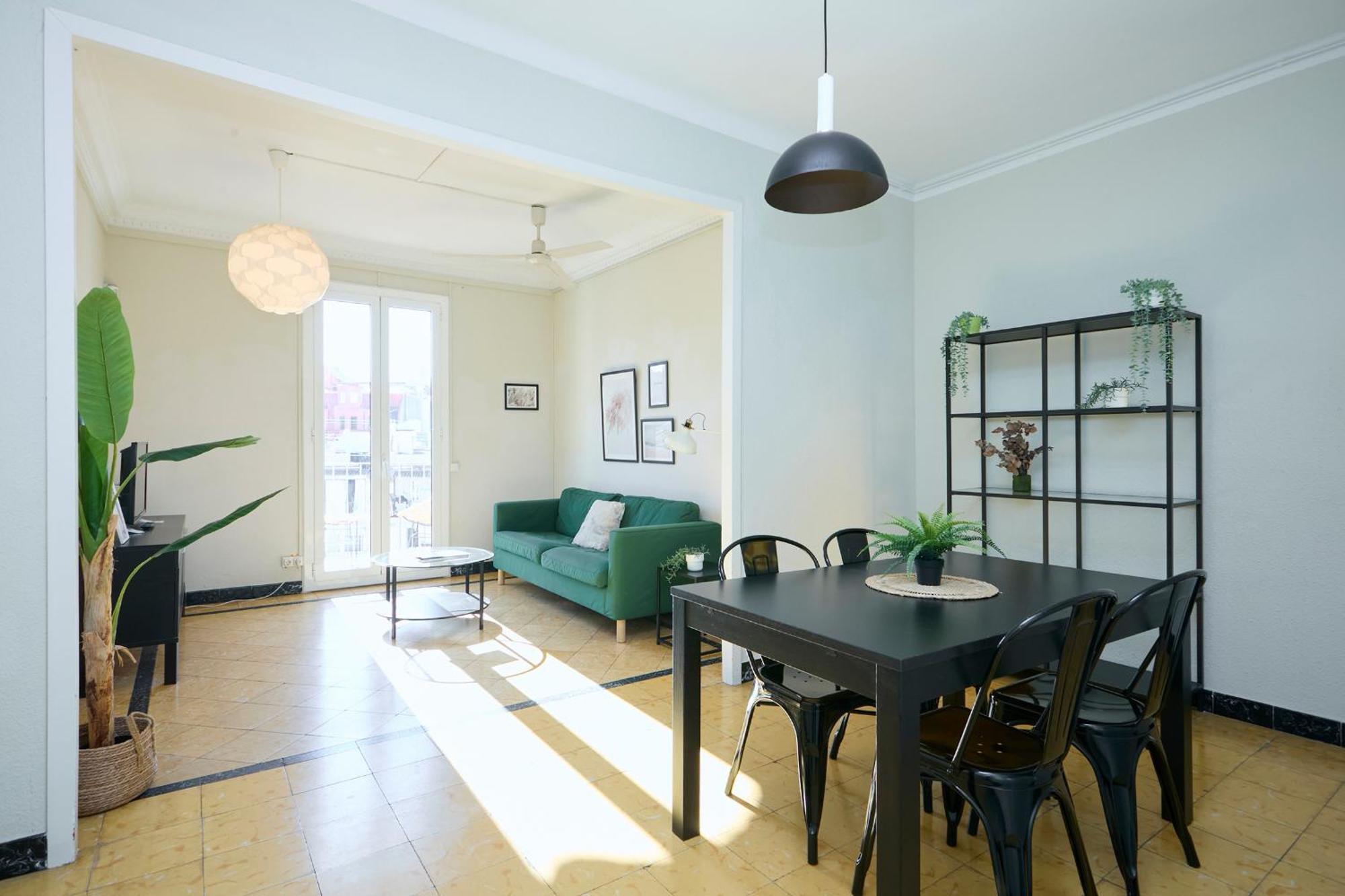 63Par1016- Sunny Apartment In Paralel Barcelona Exterior foto